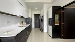 Sims Urban Oasis (D14), Condominium #466082711